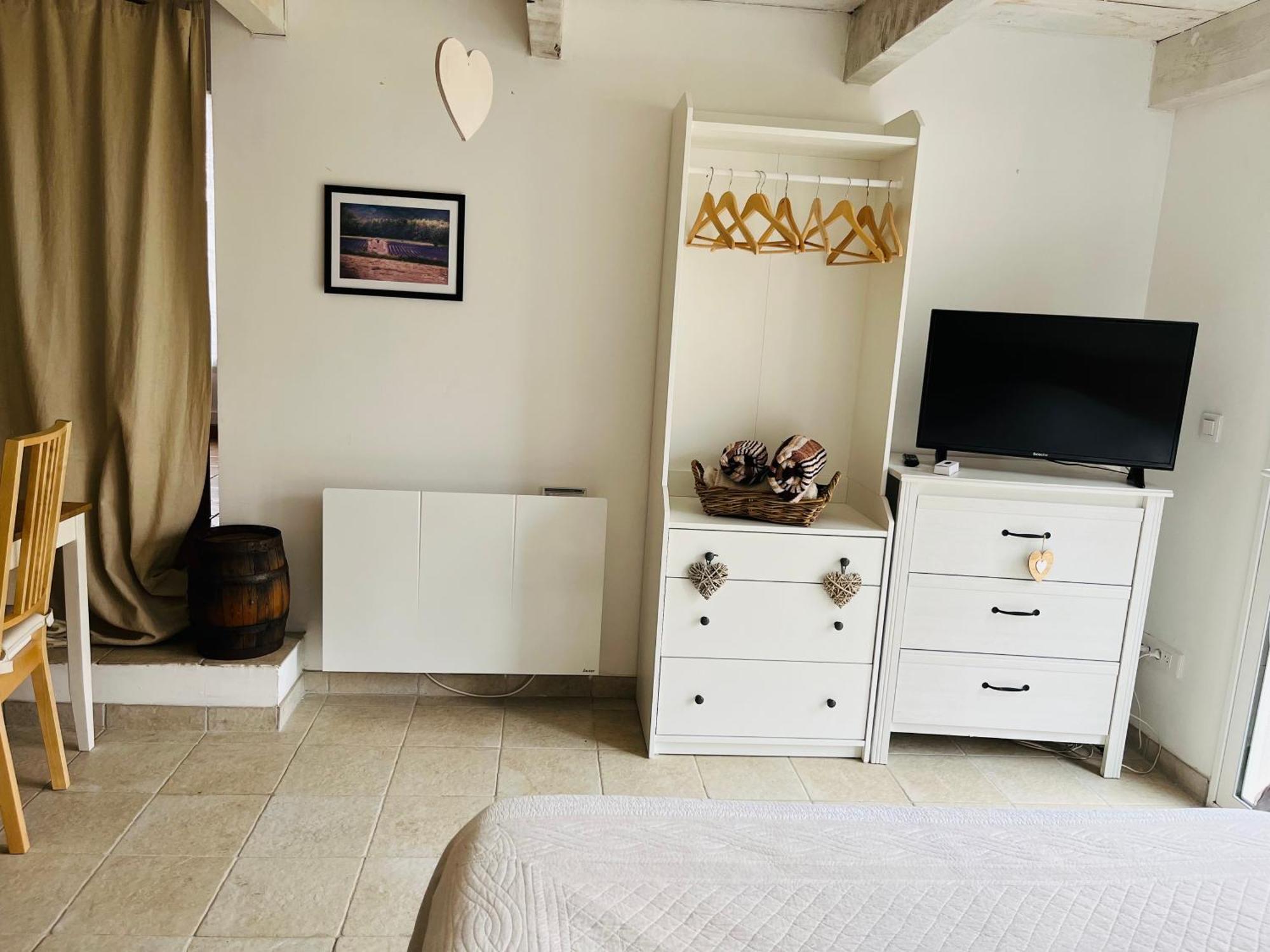 Chez Nous Hotel Merindol Luaran gambar